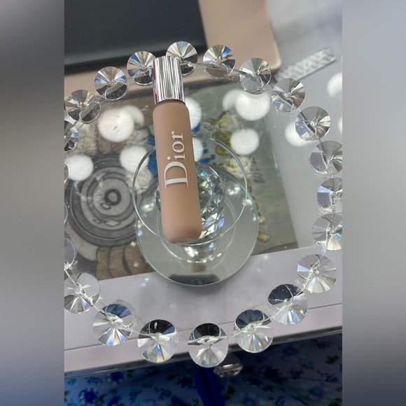 Other - Dior backstage concealer shade #2W